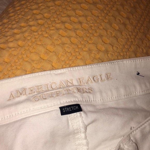 Ripped stretch white jean shorts! - Picture 3 of 3